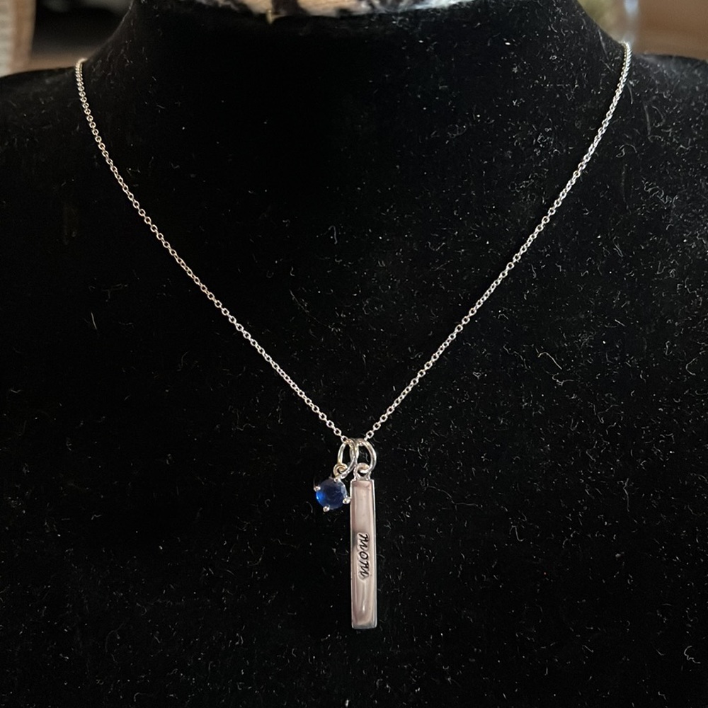 NWT Sterling Silver 18” necklace with a Sapphire charm and silver Mom charm